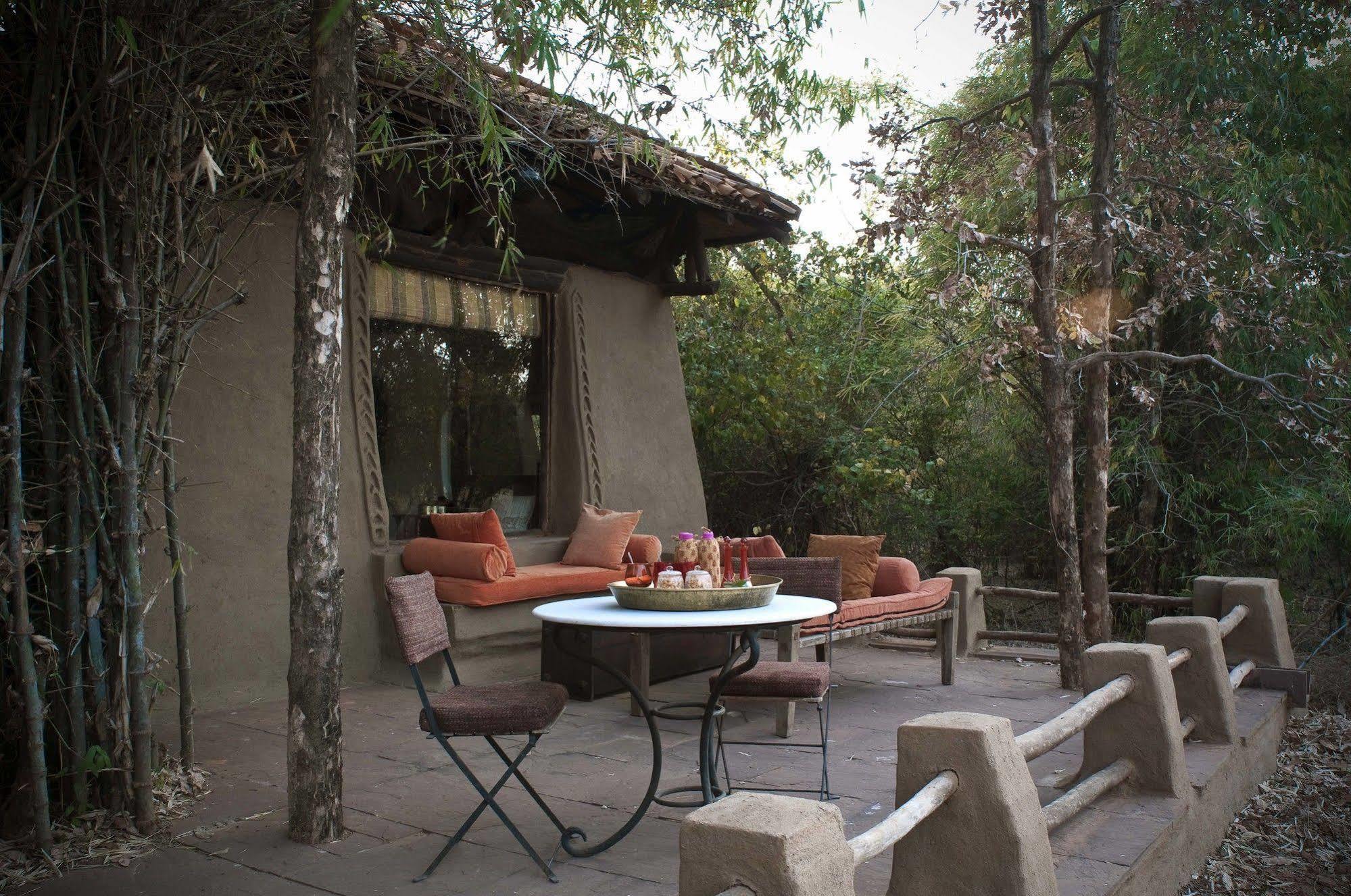 Mahua Kothi, Bandhavgarh National Park Hotell Tāla Exteriör bild